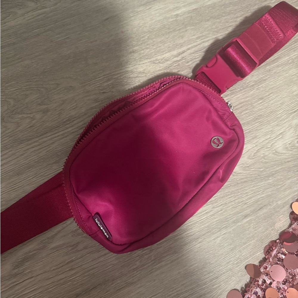 Lululemon Belt Bag